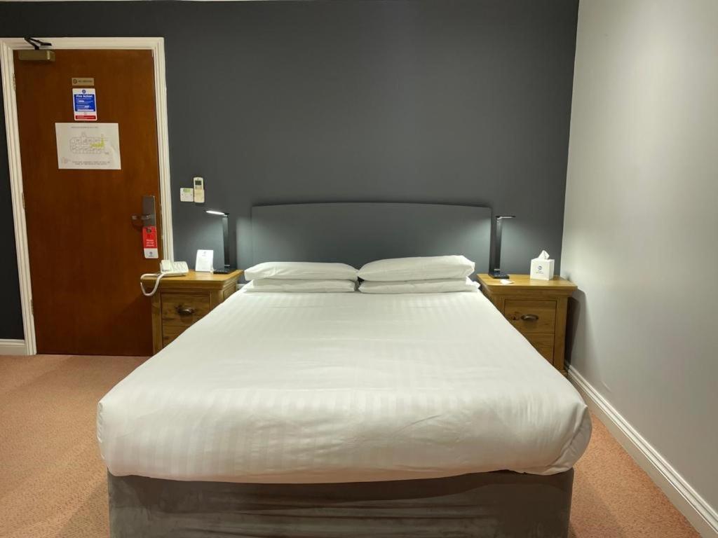 Best Western Claydon Hotel Eksteriør billede